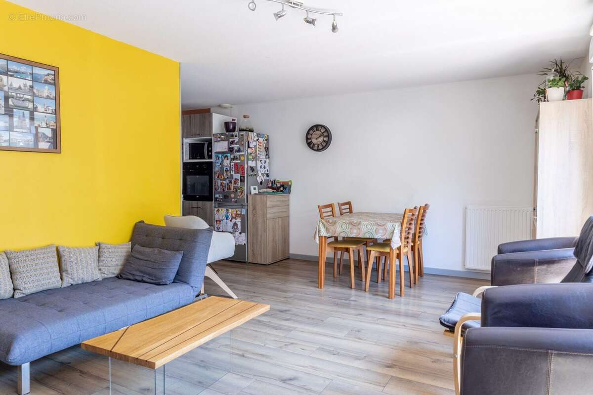 Maison 84 m² à Blanquefort  - photo 5