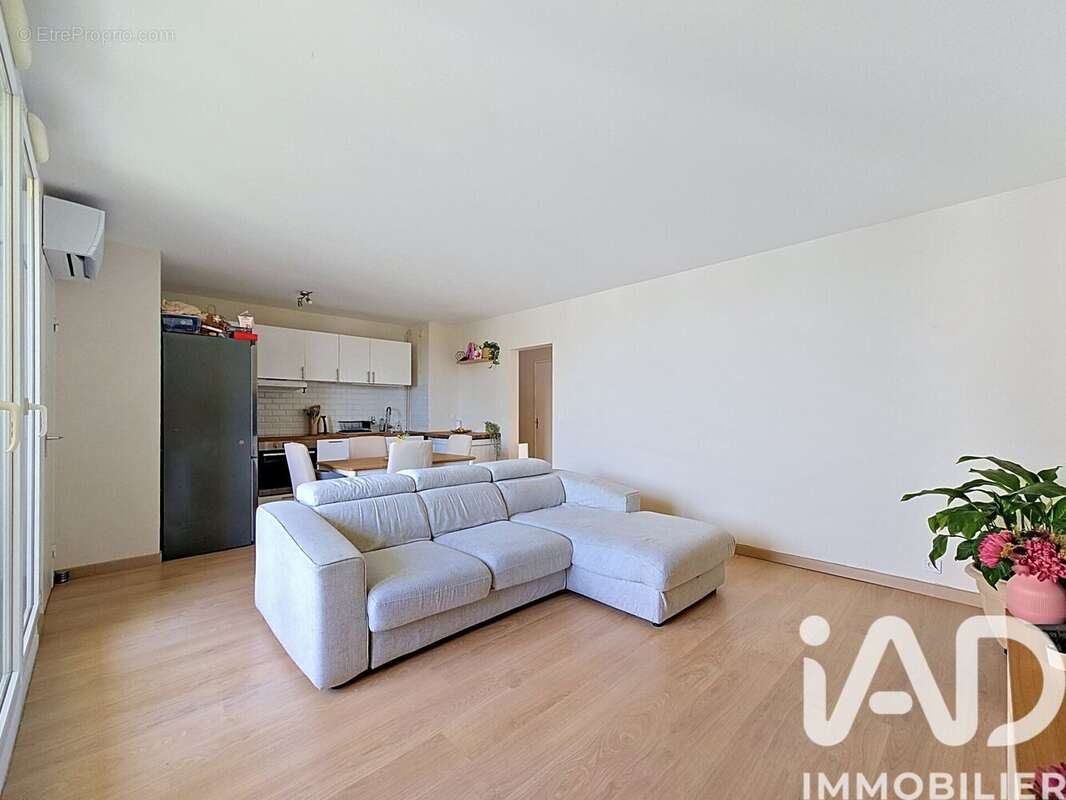 Photo 4 - Appartement à CORBEIL-ESSONNES