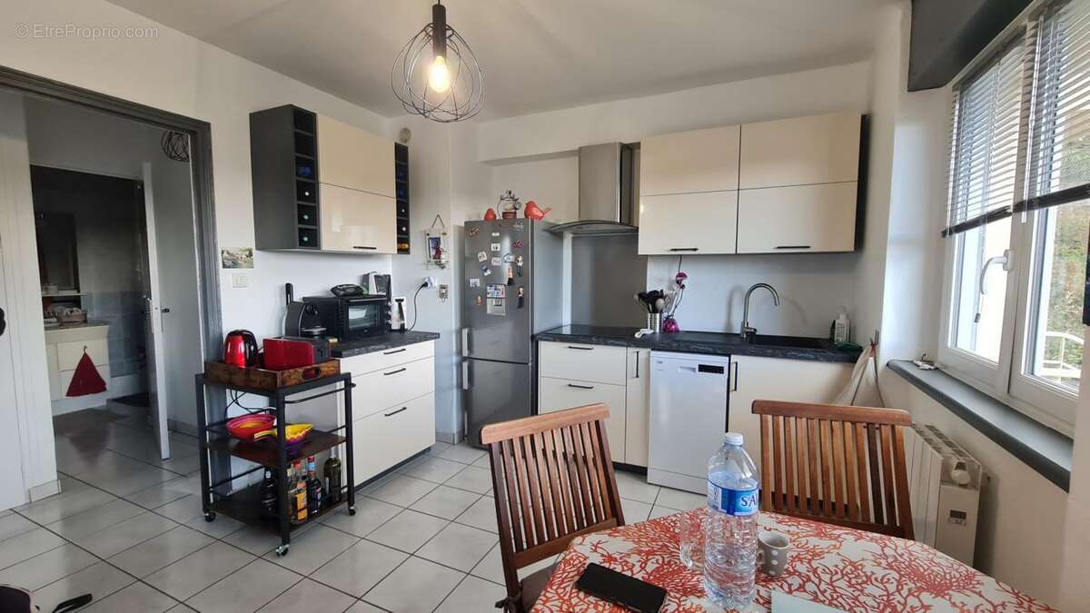 Appartement lumineux près du port - photo 3