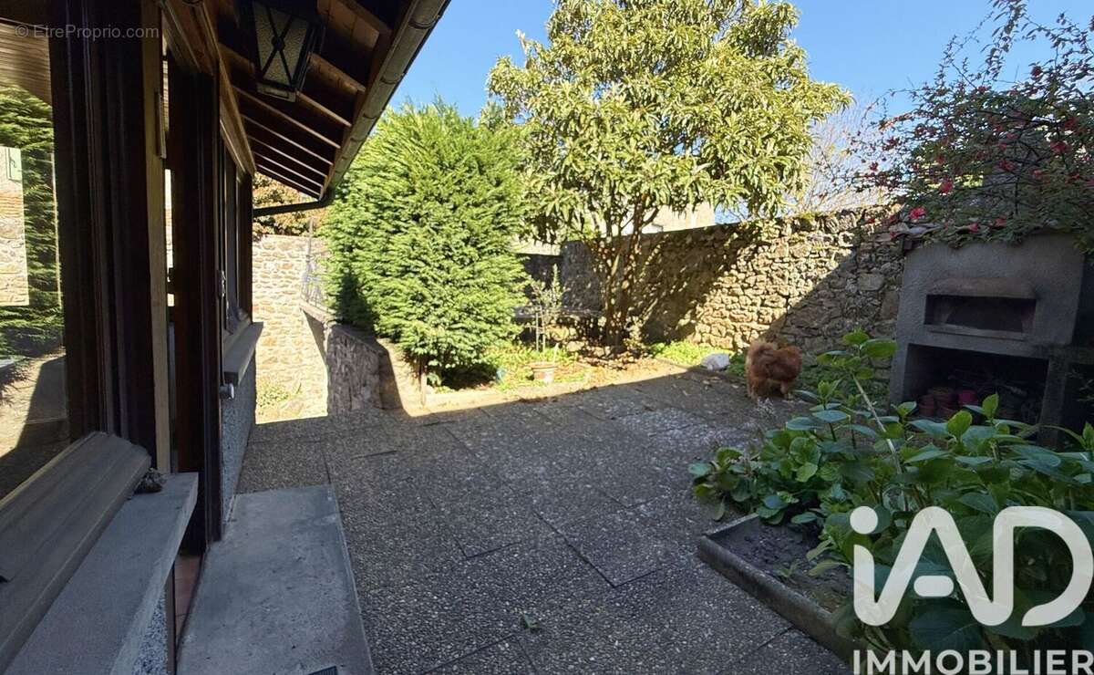 Maison 89 m² à Bogy  - photo 3