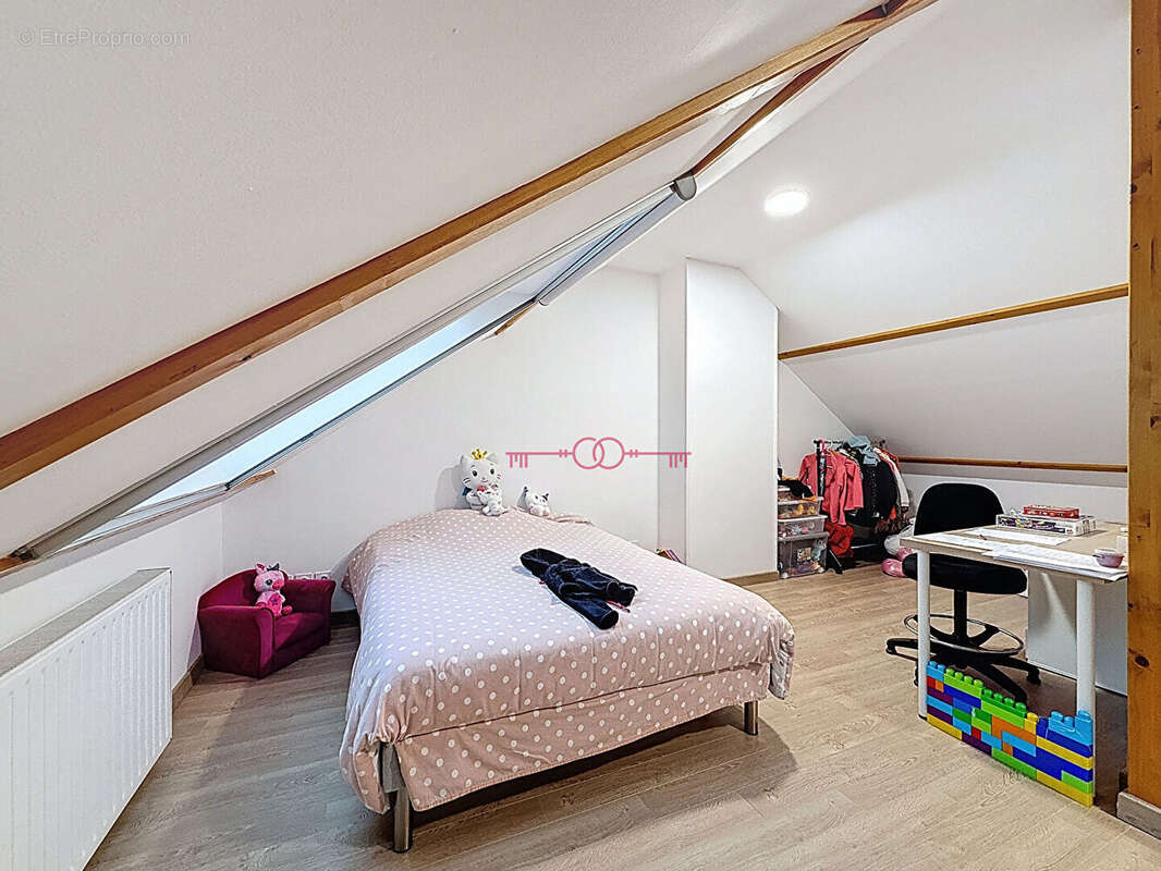 Maison à SAINTE-MENEHOULD