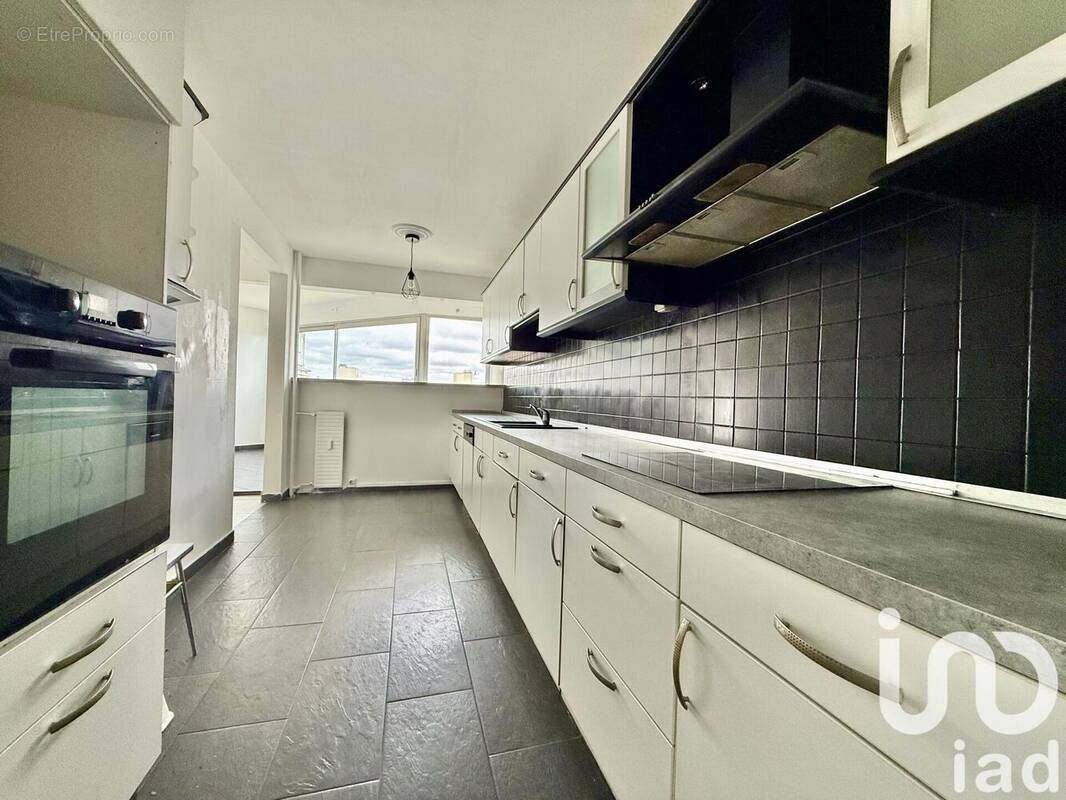 Photo 1 - Appartement à EVRY