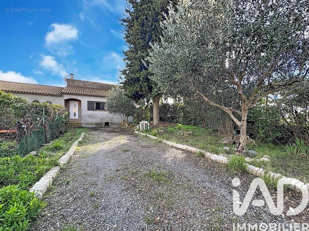 Photo 7 - Maison à QUARANTE