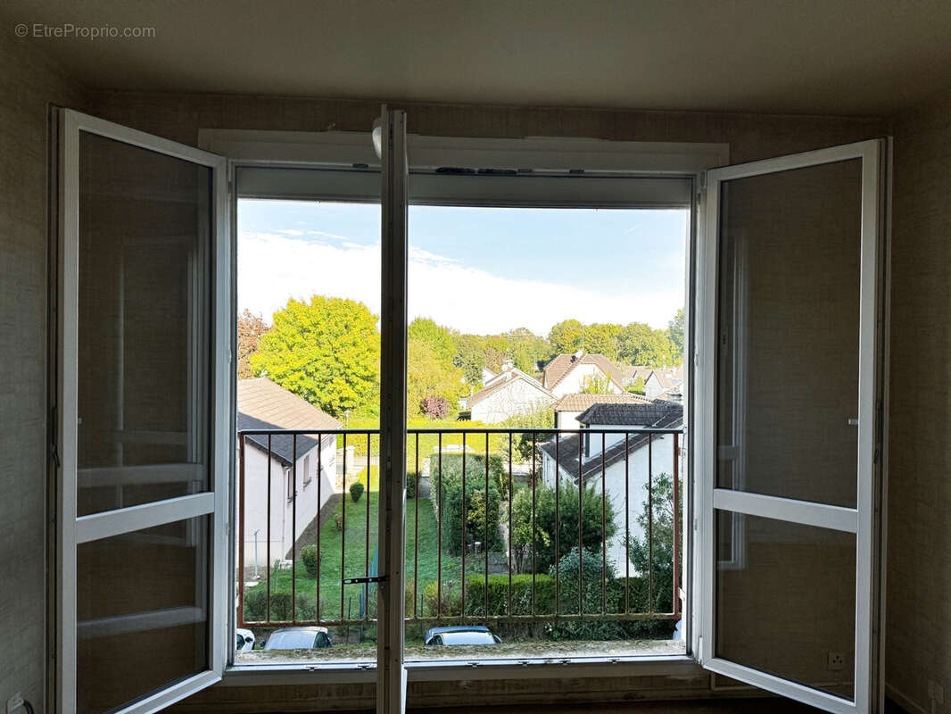 Appartement à LA CHAPELLE-SAINT-LUC