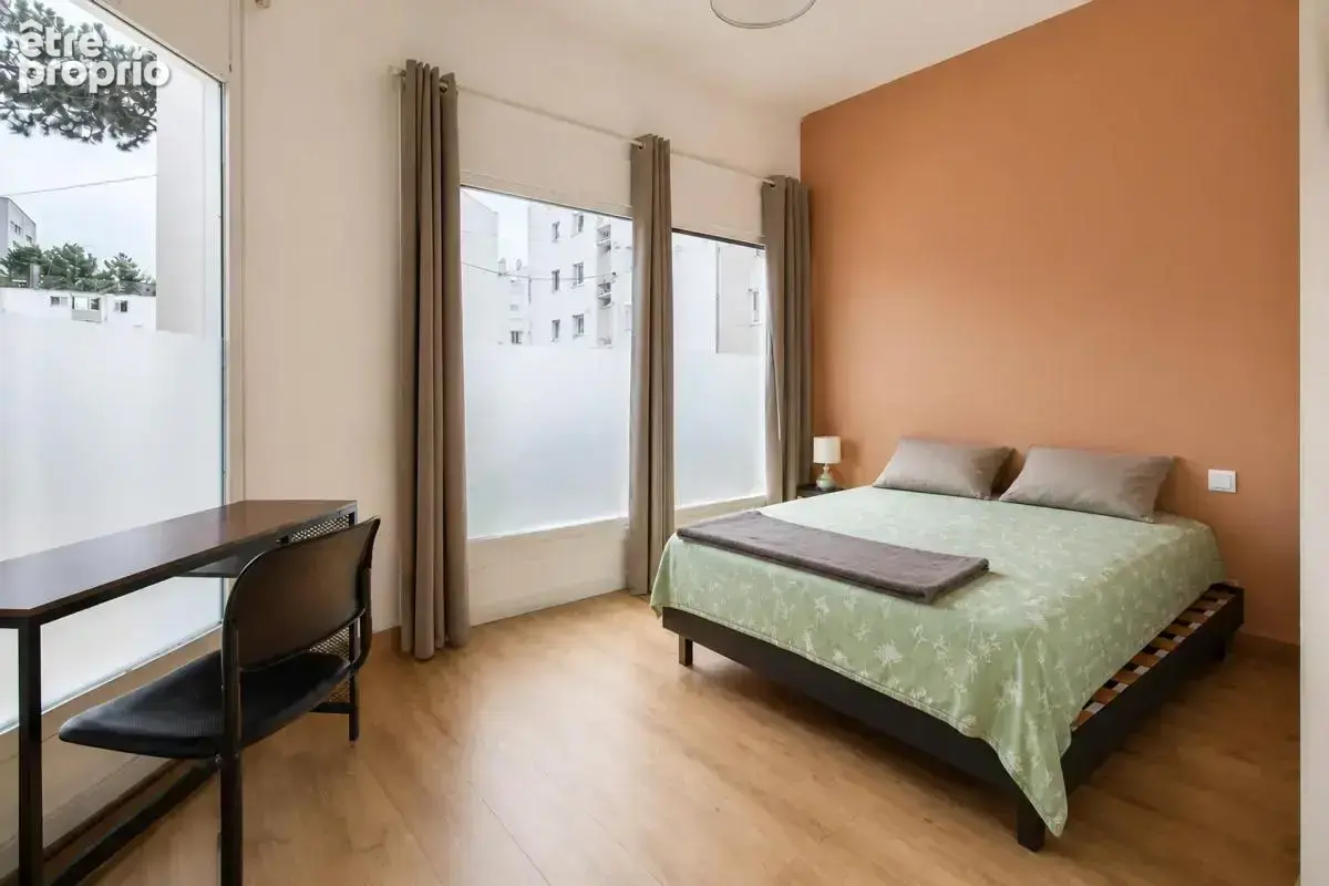 VANNES CENTRE – Appartement 114m², 6 chambres – rénové en 2024 - photo 4
