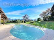 MAISON_INDIVIDUELLE_FILLINGE_5_PIECES_RARE_FRONTIERE_SUISSE_GENEVE_TRAM_CEVA_BUS_TRANSPORT_SUPERBE_BEAUX_VOLUMES_STANDING_CUISINE-AMÉRICAINE_SEJOUR_ENTREE_chambre_-AMÉRICAINE_SEJOUR_ENTREE_CHAMBRE_DEGAGEMENT_SALLE_DE_BAINS_EXTERIEUR_PISCINE_TERRAIN_ - Maison à FILLINGES