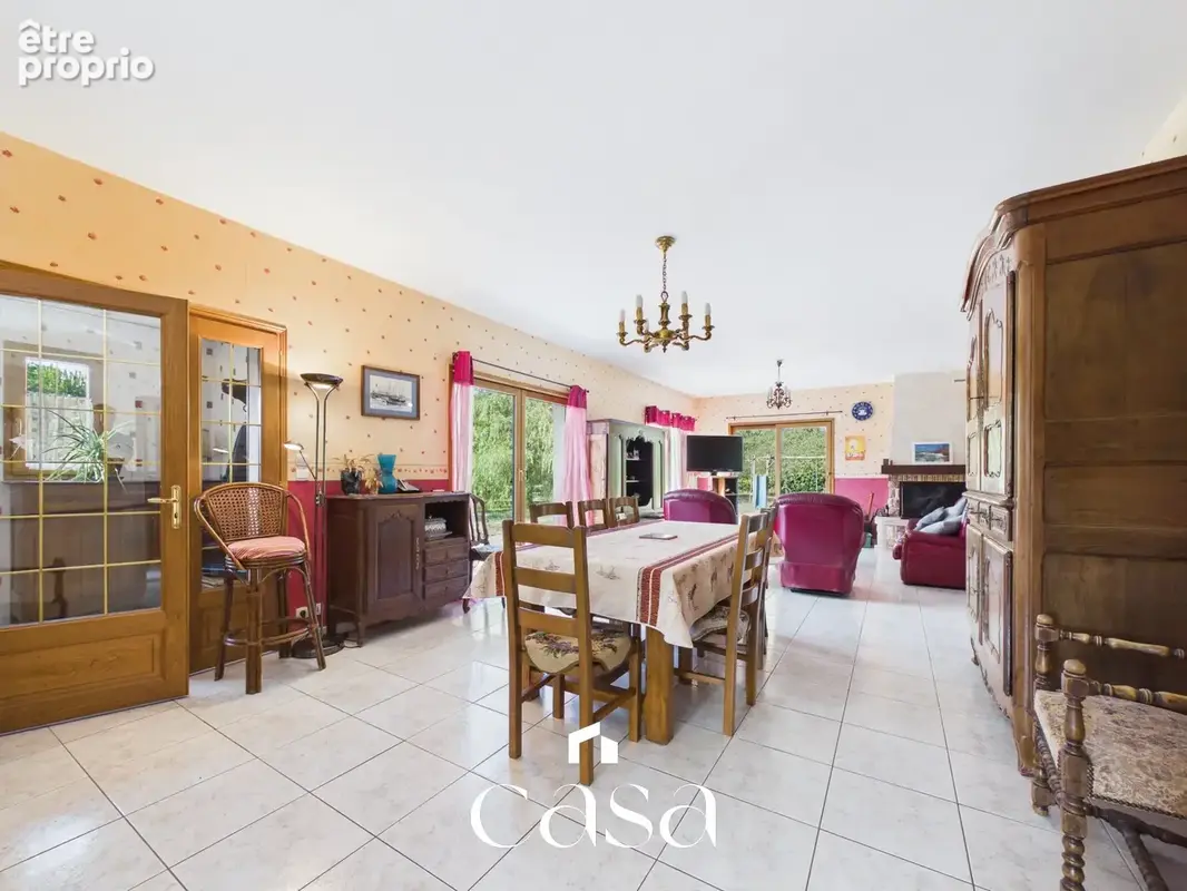 Maison 6 pièces 233 m² à vendre à Saint-Martin-De-Mieux (14700) - photo 4