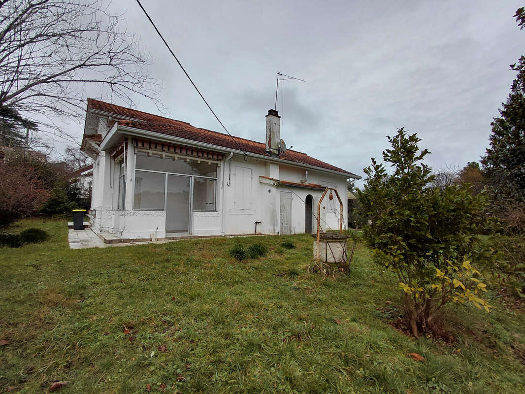 Maison à LATRESNE