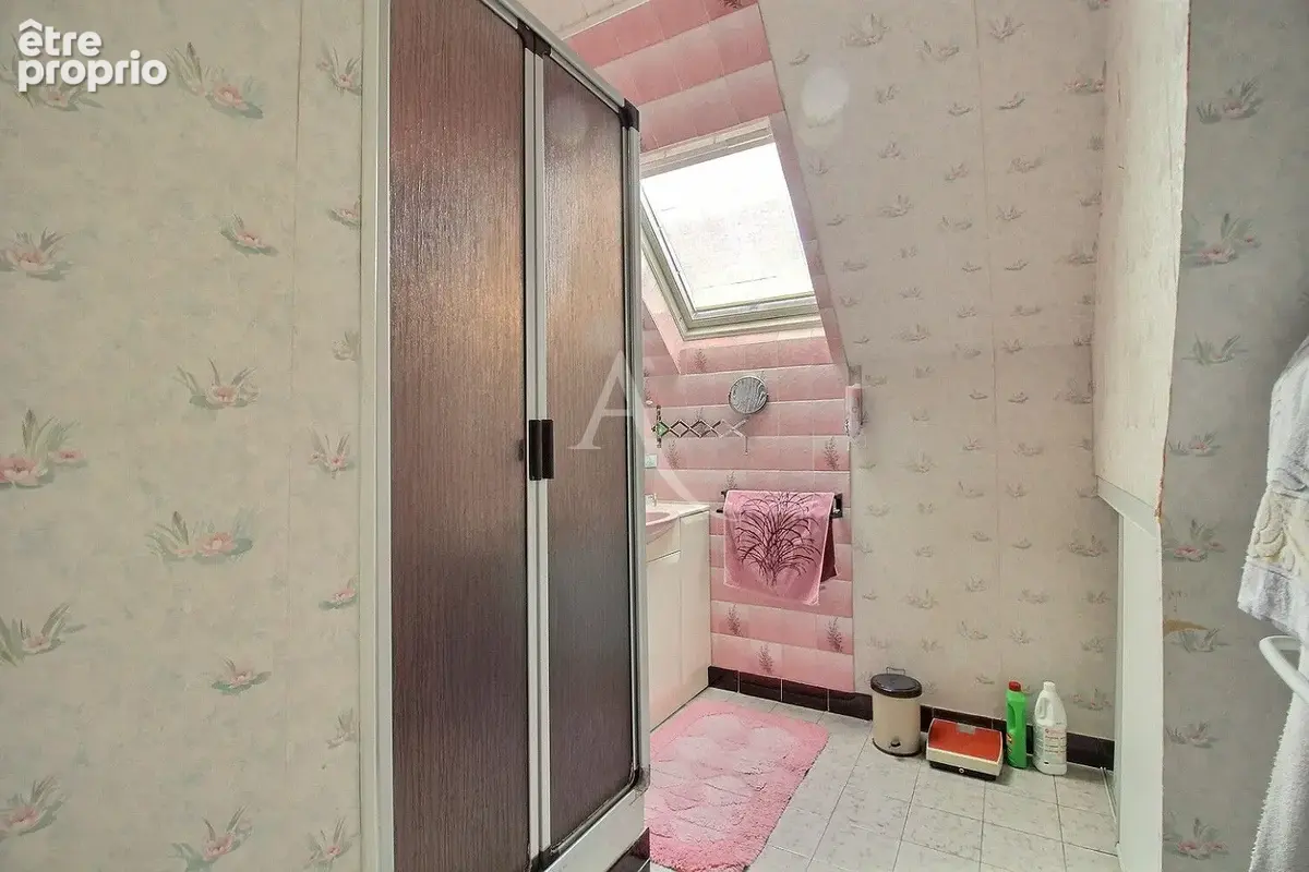 Maison familiale de 140m² dans le quartier de la marnière à Maurepas - photo 12