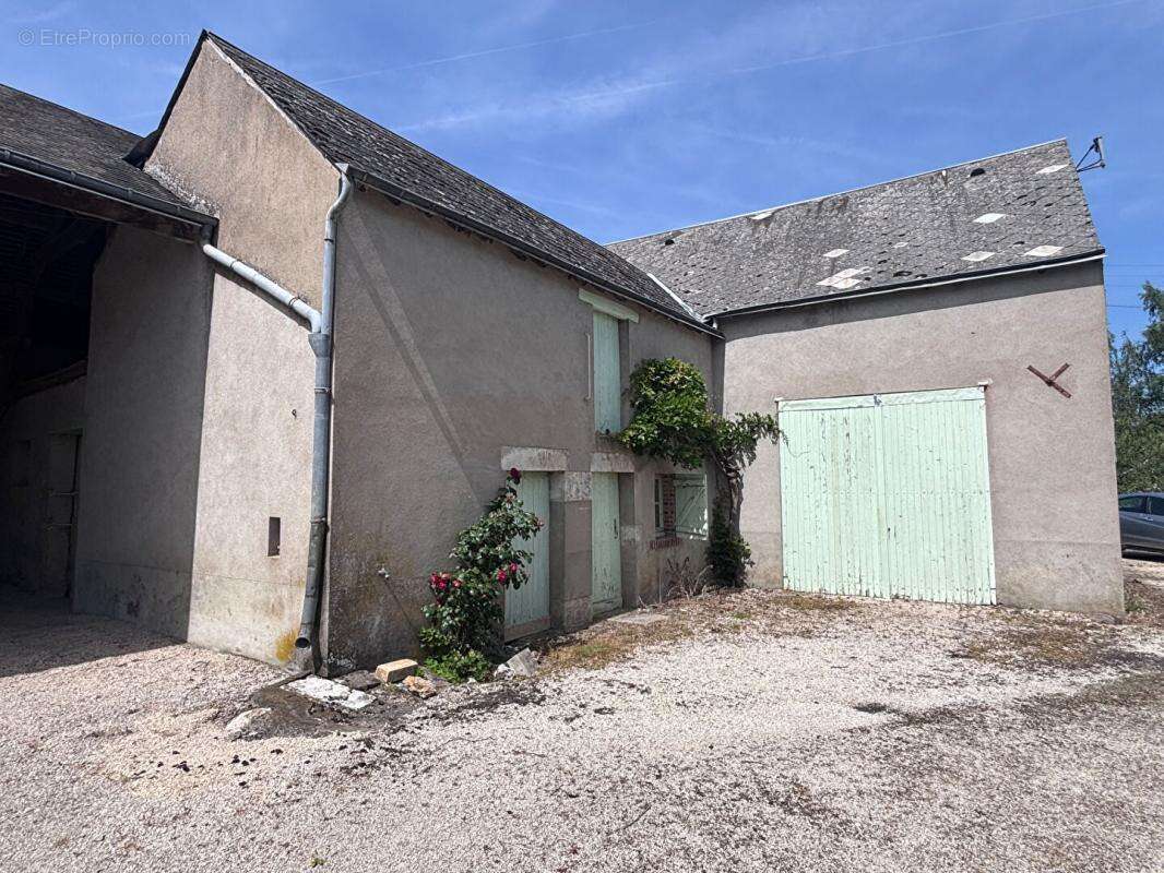 Maison à VINEUIL