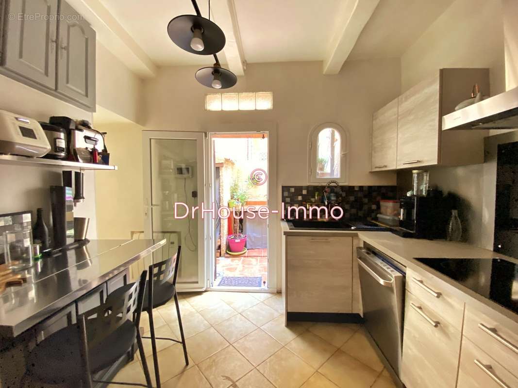 Maison à MARSEILLE-7E