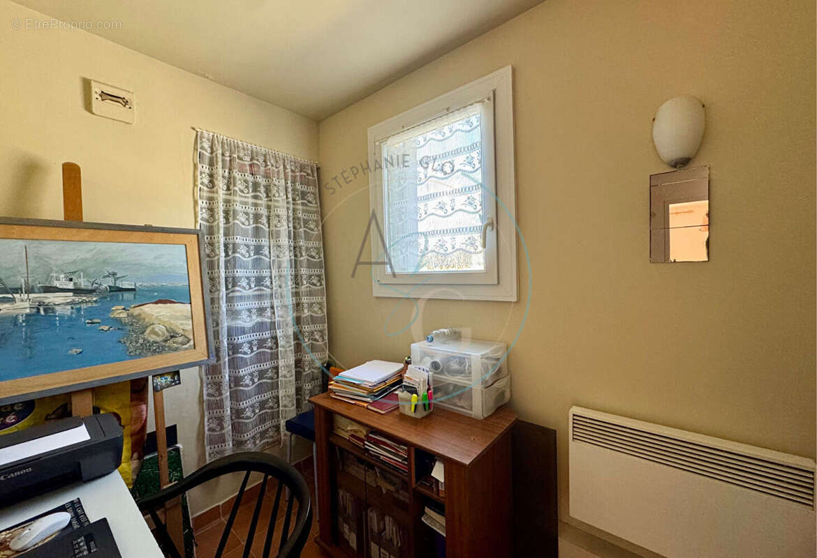 Appartement à COGOLIN
