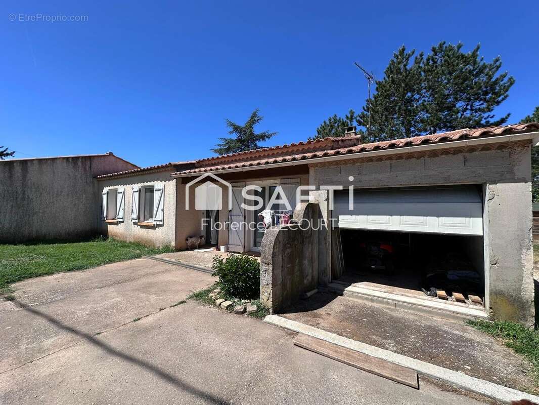 Photo 5 - Maison à SAINT-MAXIMIN-LA-SAINTE-BAUME