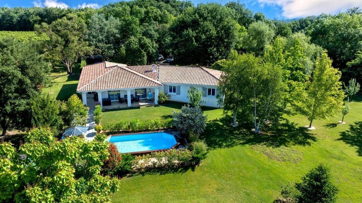Photo 1 - Maison à CAZAUBON