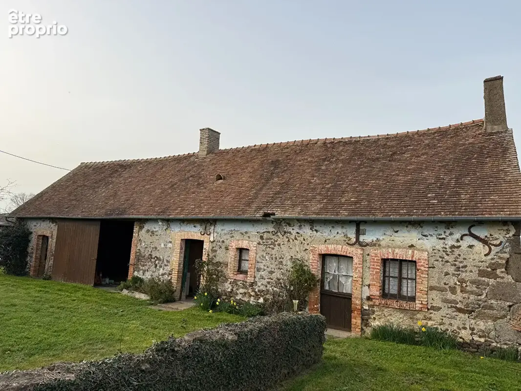 Fermette  a vendre  entre fresnay sur sarthe et beaumont sur sarthe - photo 5