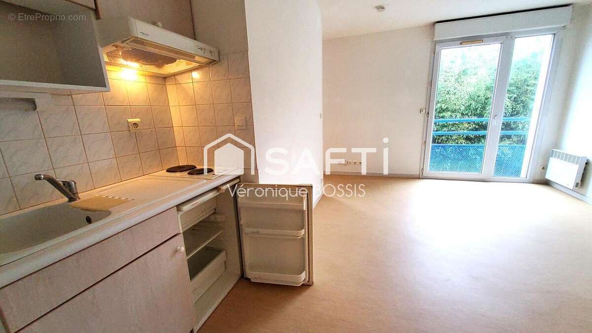 Appartement 35 m² à La Roche-Sur-Yon  - photo 7