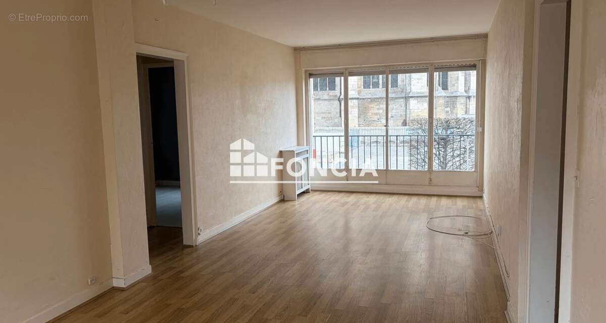 Appartement à BEAUVAIS