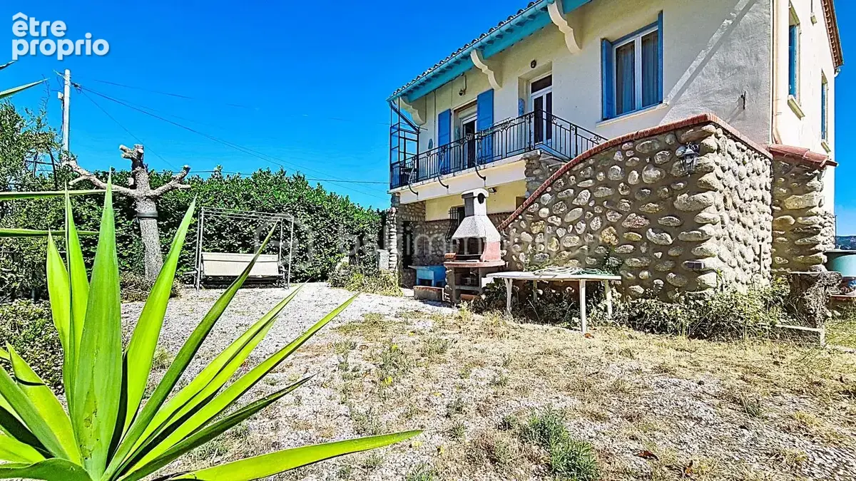 Maison 4 faces avec vue sur le Canigou – 1760 m² de terrain, piscine, garage, dépendance, panneaux solaires - photo 17