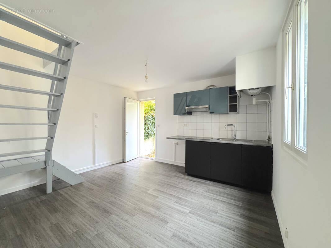 Maison à ASNIERES-SUR-SEINE