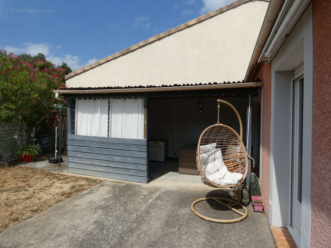 Villa familale avec piscine et exceptionnel garage de 147 m2 - photo 14