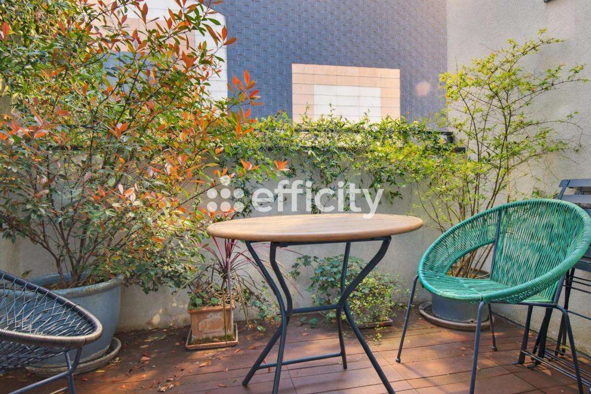 Maison à LA GARENNE-COLOMBES