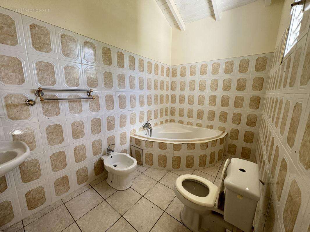 Maison à ANSE-BERTRAND