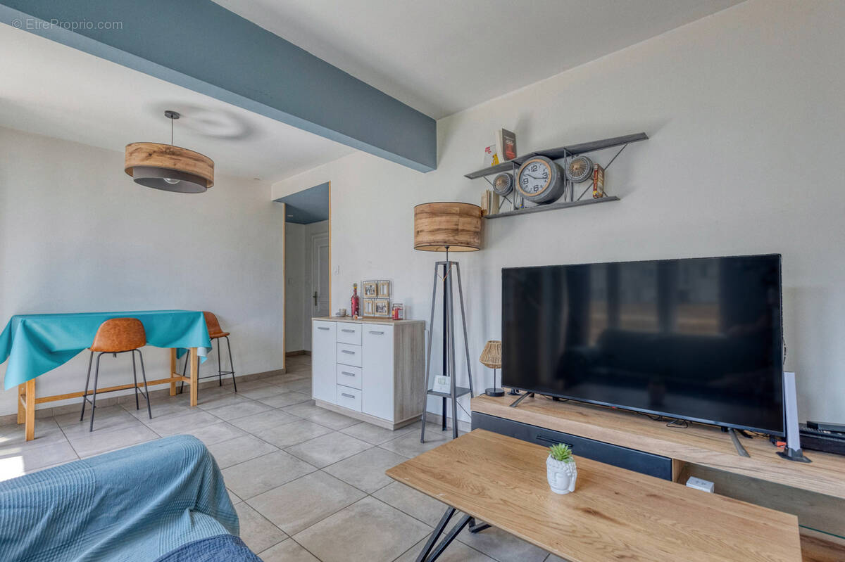 Appartement à SAINT-MARTIN-D&#039;HERES