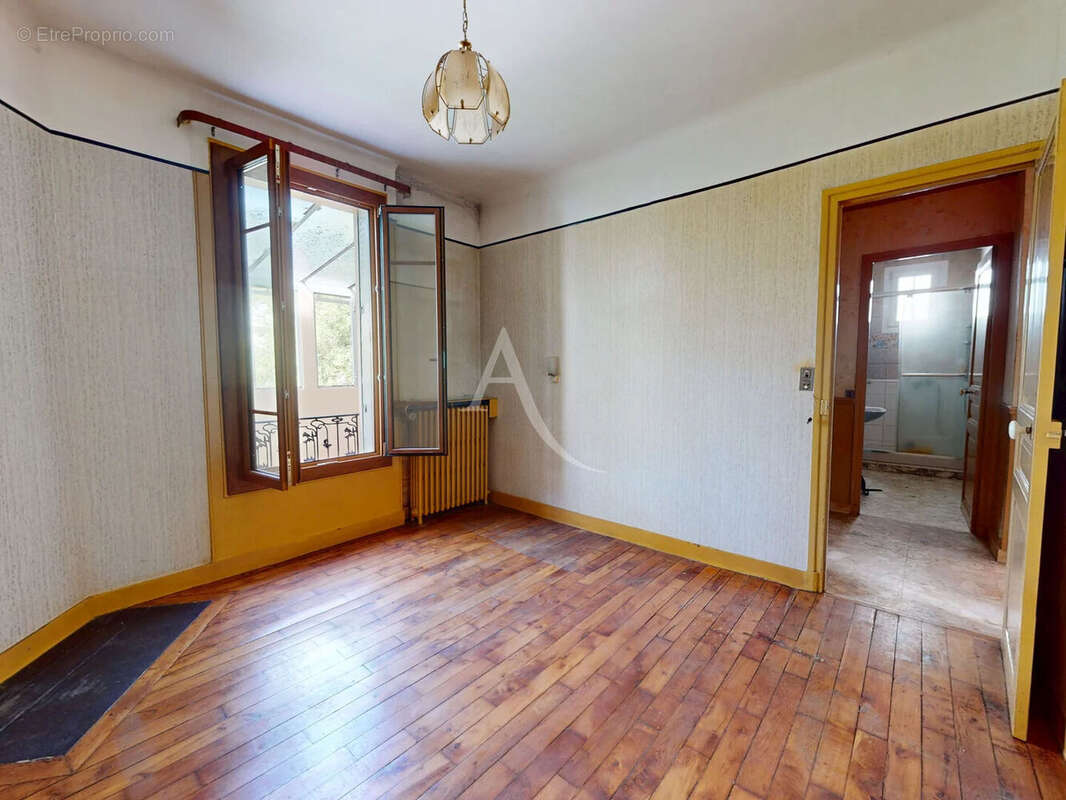 Maison à VILLEMOMBLE