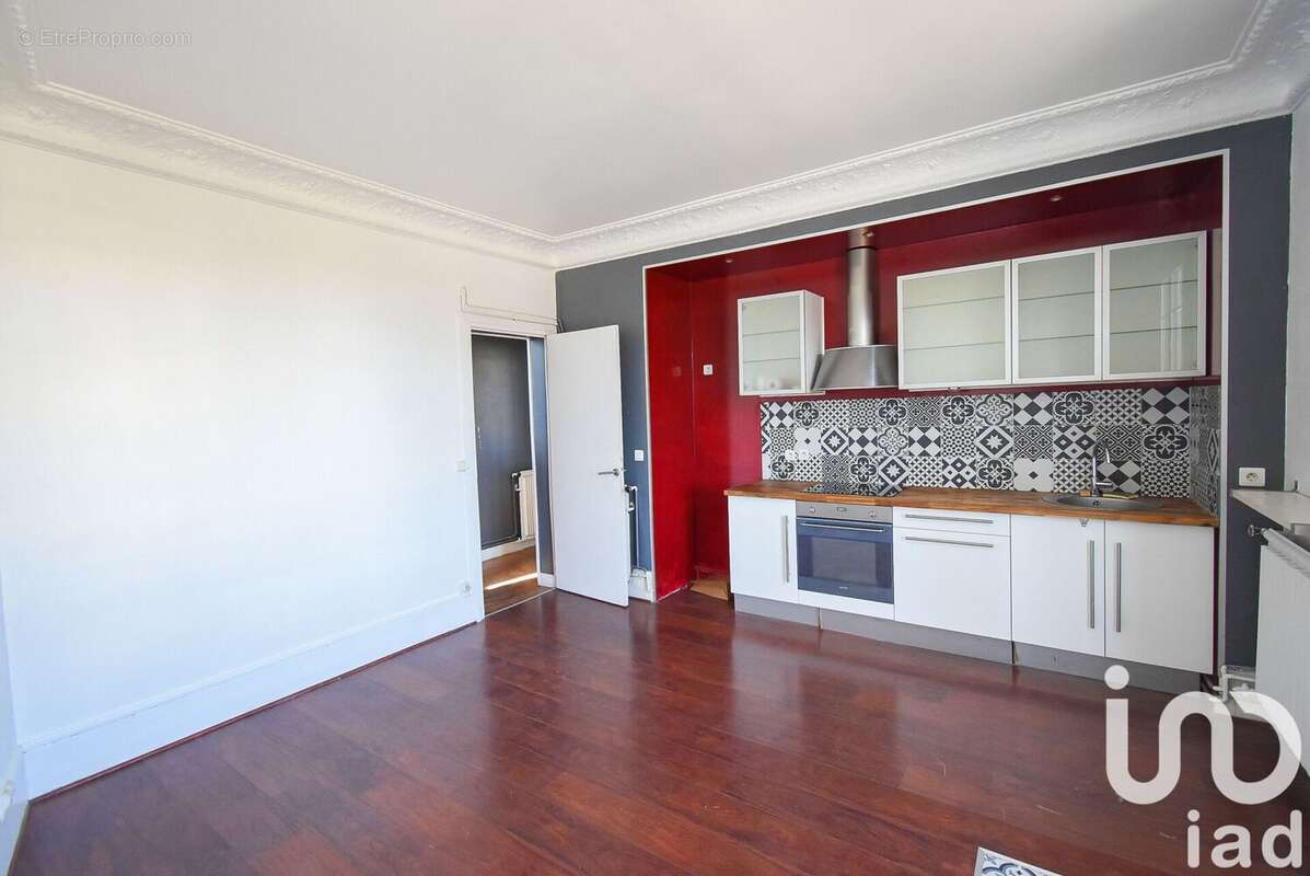 Photo 6 - Appartement à LE PERREUX-SUR-MARNE