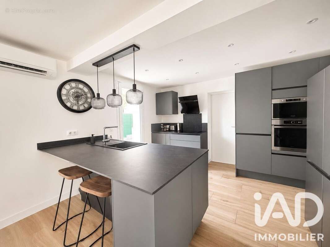 Maison 108 m² à Marolles-En-Brie  - photo 4