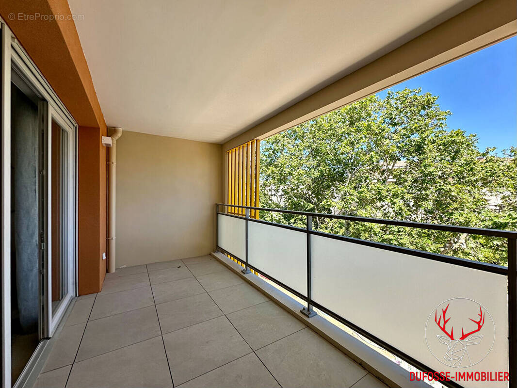 Appartement à SIX-FOURS-LES-PLAGES