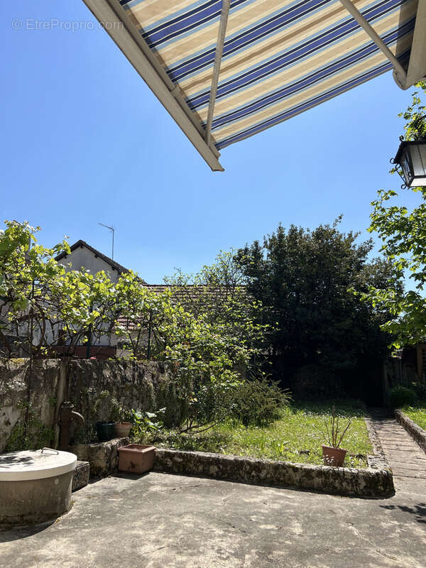 Maison à LA FERTE-ALAIS