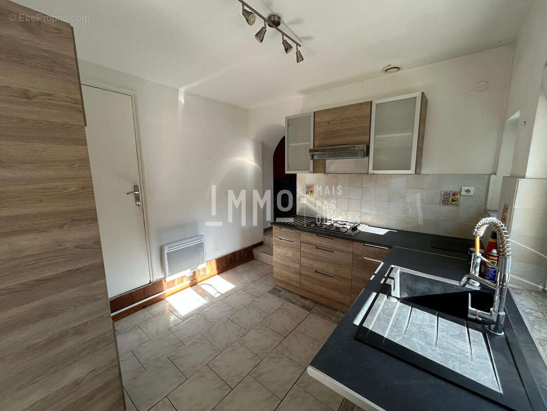 Maison 86 m² à Beaumont-Sur-Deme  - photo 5