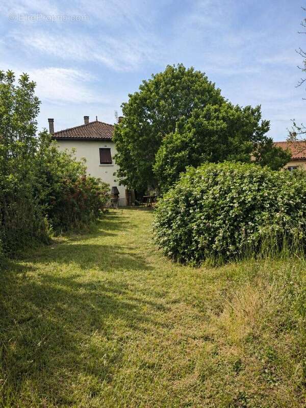 Photo 3 - Maison à SAINT-ASTIER