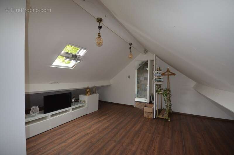 CHÂTEAU THIERRY (02) à vendre maison de 248 m² avec piscine et dépendances - photo 19
