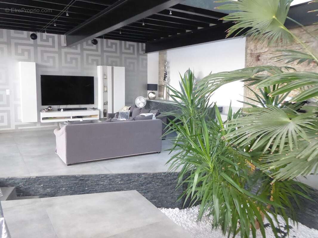 Maison à BOURGOIN-JALLIEU