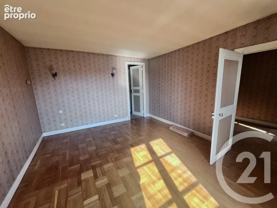 Maison 6 pièces 131 m² à vendre à Clamecy (58500) - photo 9