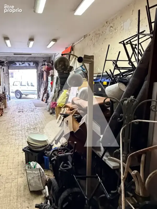 Marseille centre / local commercial / activité / stockage & accès véhicules / 215 000 - photo 3
