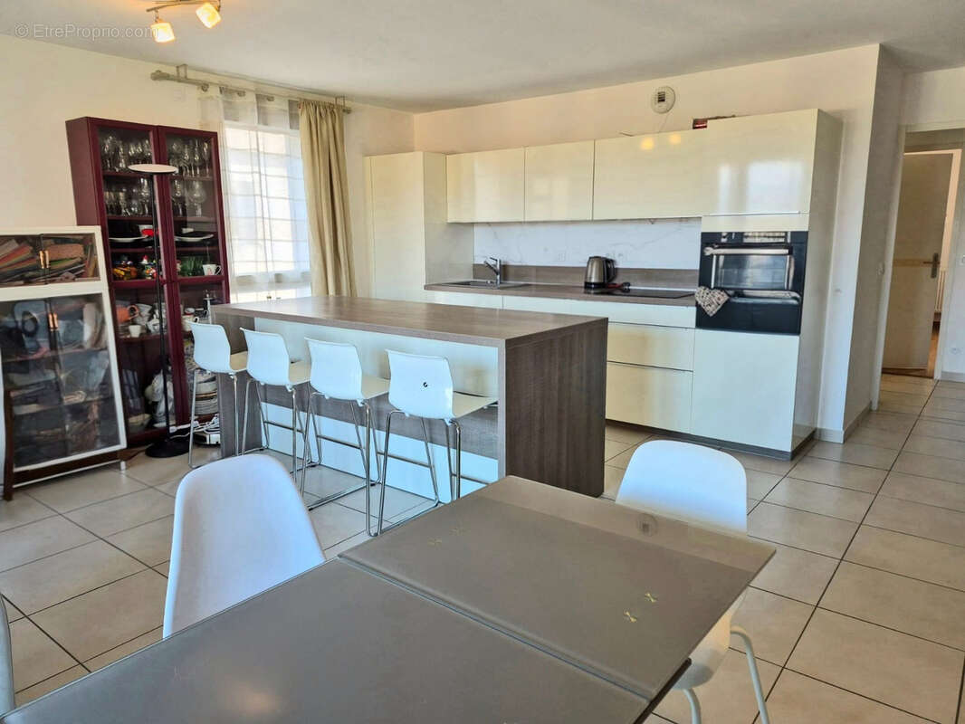 Appartement à PREVESSIN-MOENS