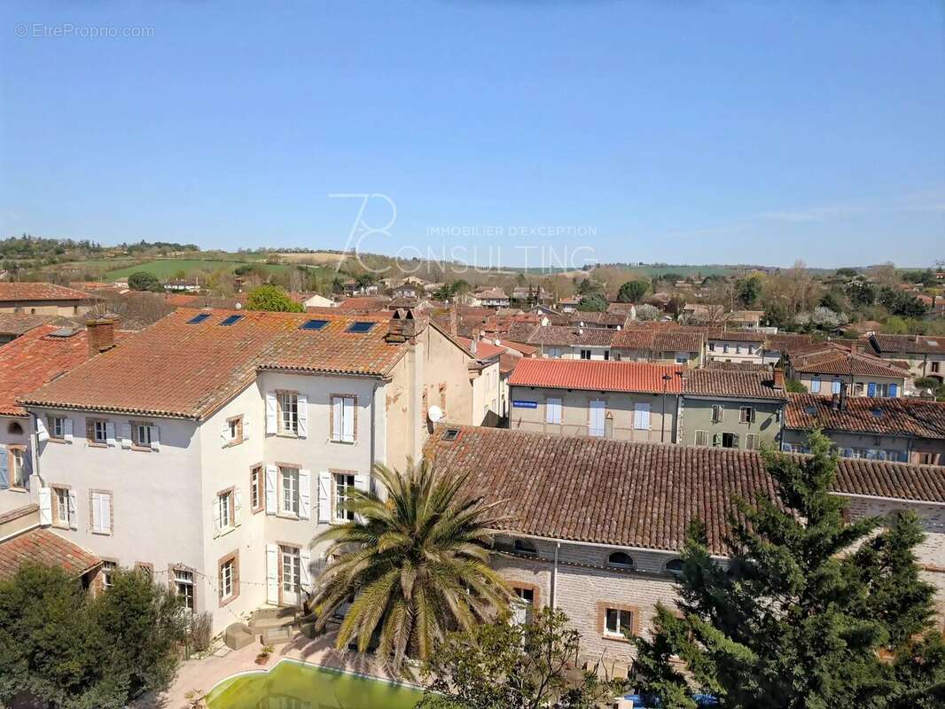 Maison à VILLEFRANCHE-DE-LAURAGAIS