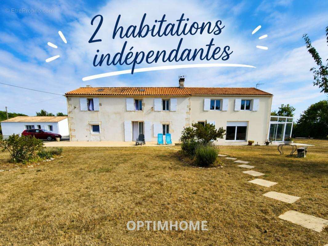 Charentaise rénovée de 230 m² avec deux logements indépendants sur 4 045 m² - photo 6