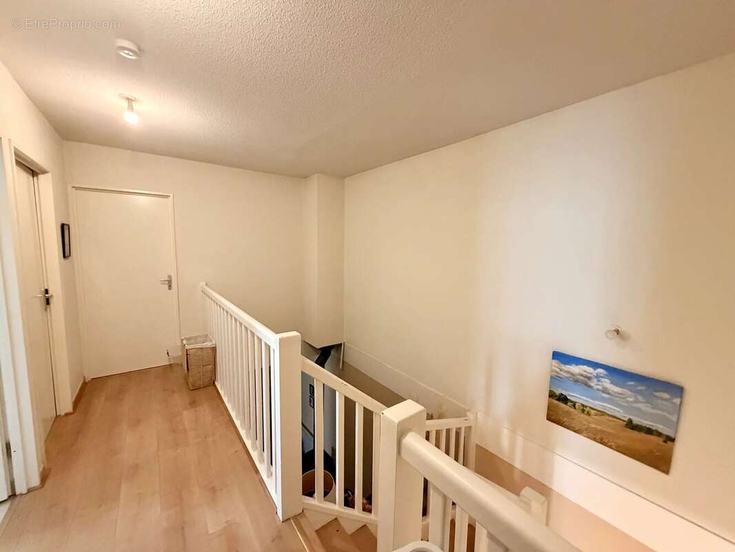 8 mn Villefranche, villa T4 avec jardin et double garage - photo 5