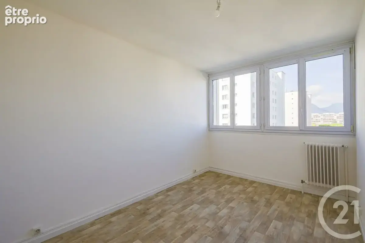 Appartement 3 pièces 76 m² à vendre à Echirolles (38130) - photo 11