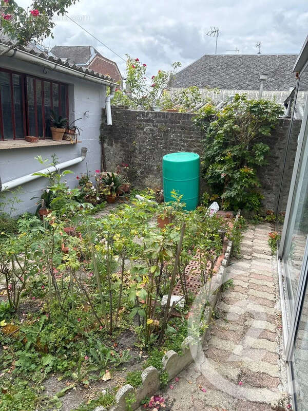 Maison 82 m² à Saint-Quentin  - photo 14
