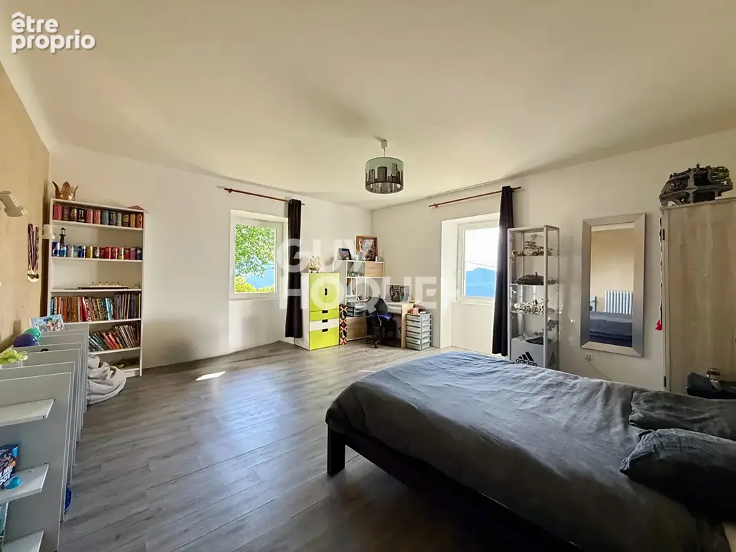 Maison familiale 4 chambres 280 m² habitables - photo 13