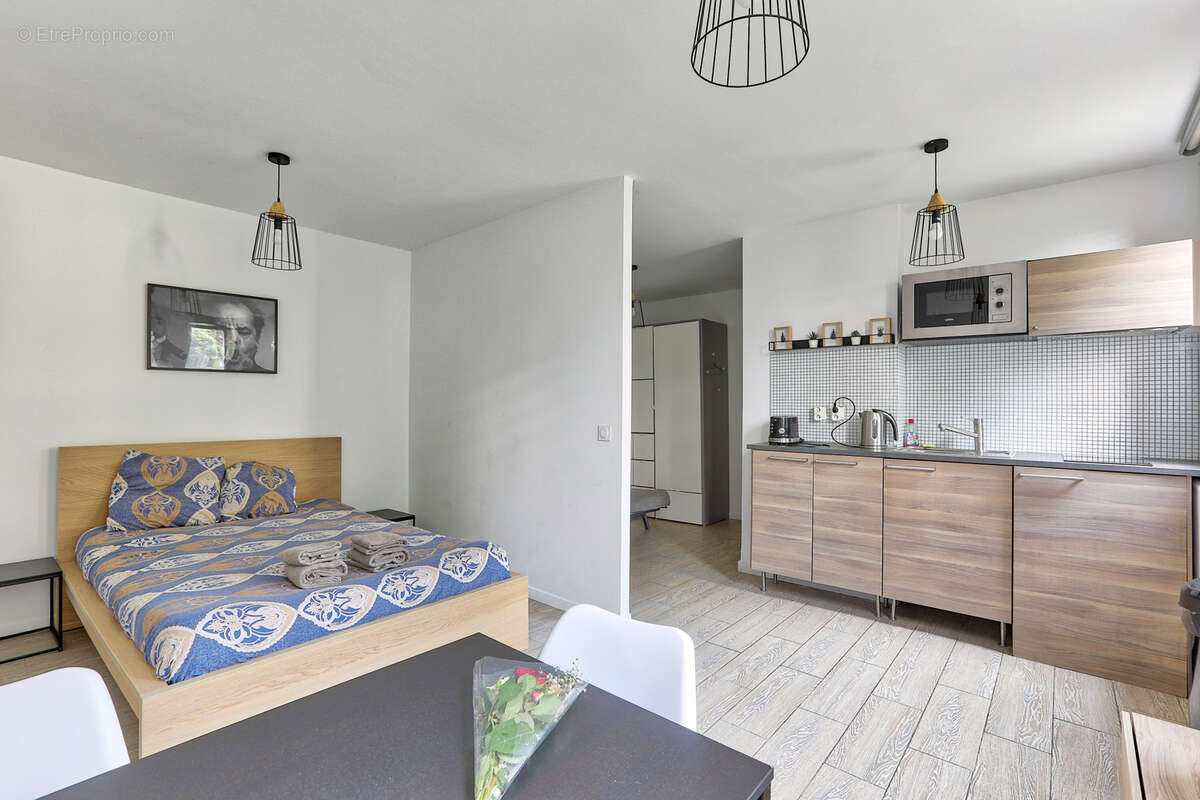 Appartement à PARIS-19E