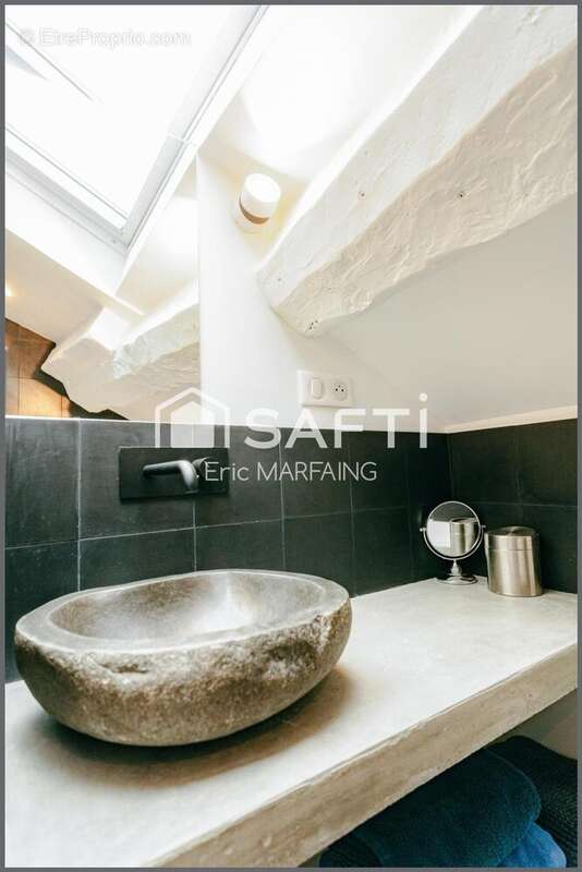 Maison 500 m² à Siguer  - photo 8