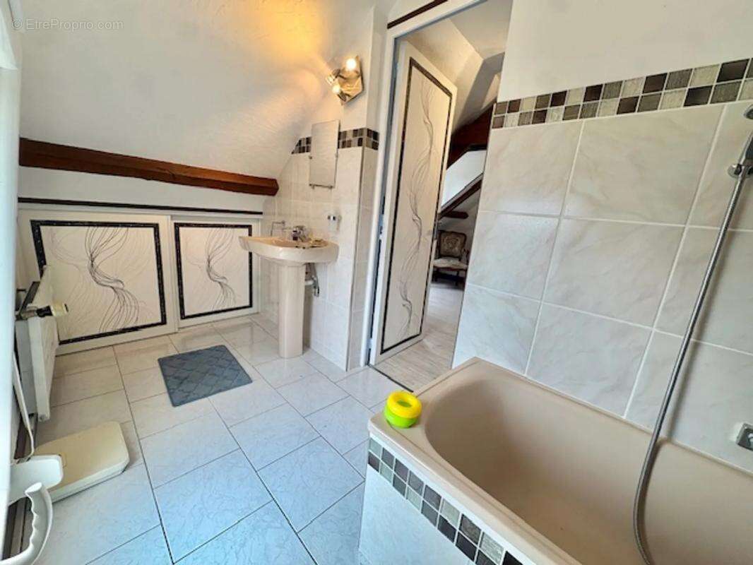 ensemble immobilier - photo 7