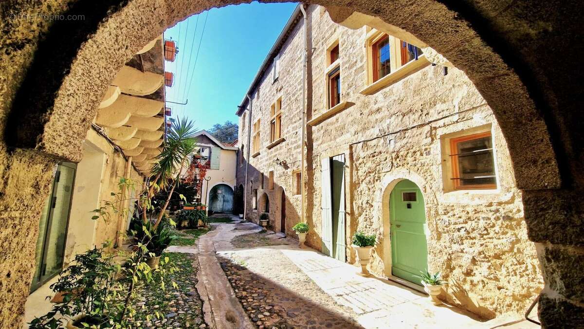 Appartement à PEZENAS