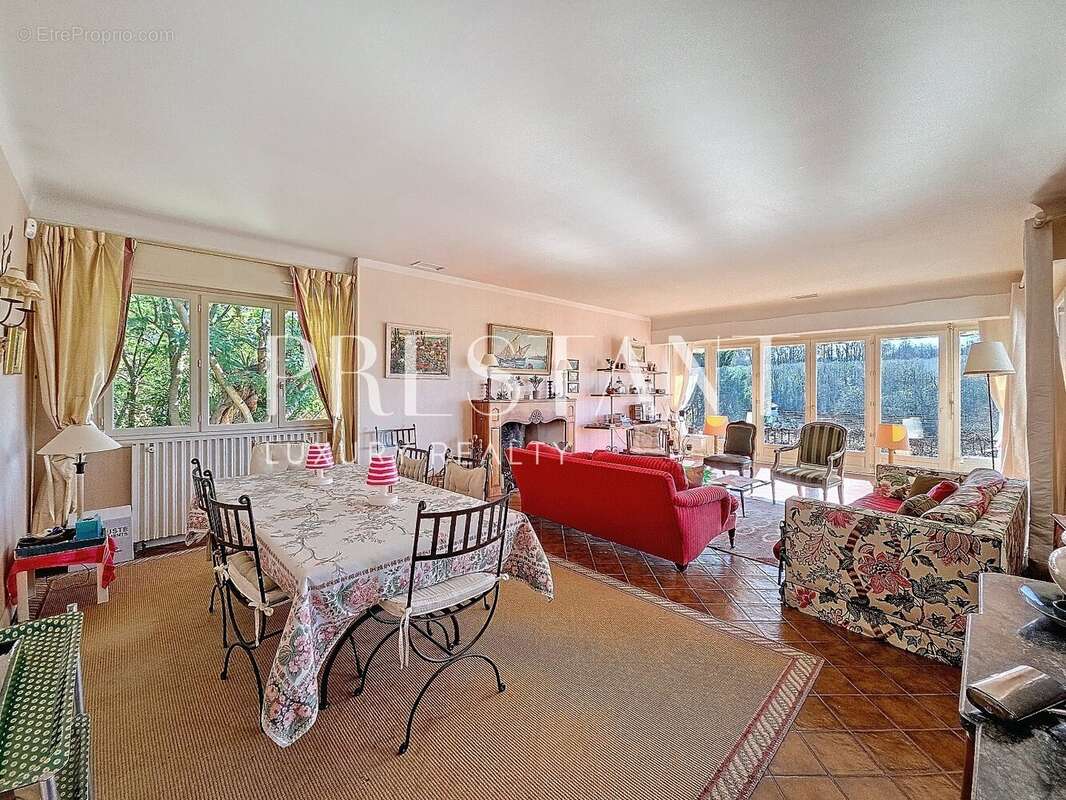 Maison à VILLEFRANQUE